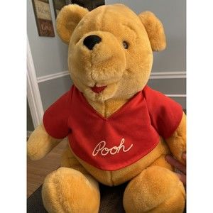 Disneyland Walt Disney World 17” Winnie The Pooh Stuffed Plush Toy EUC